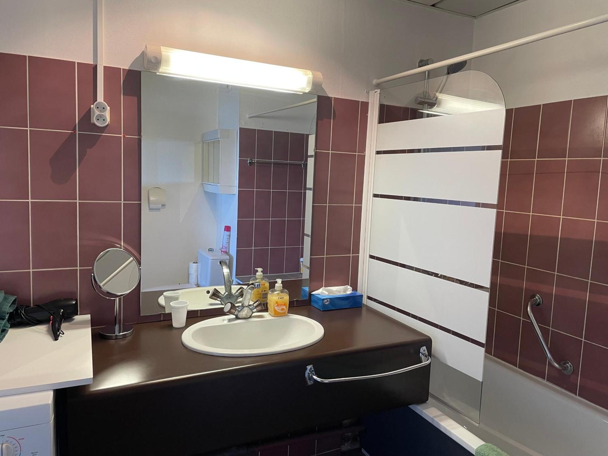 Au Rythme Des Ferrys Apartman Calais Kültér fotó