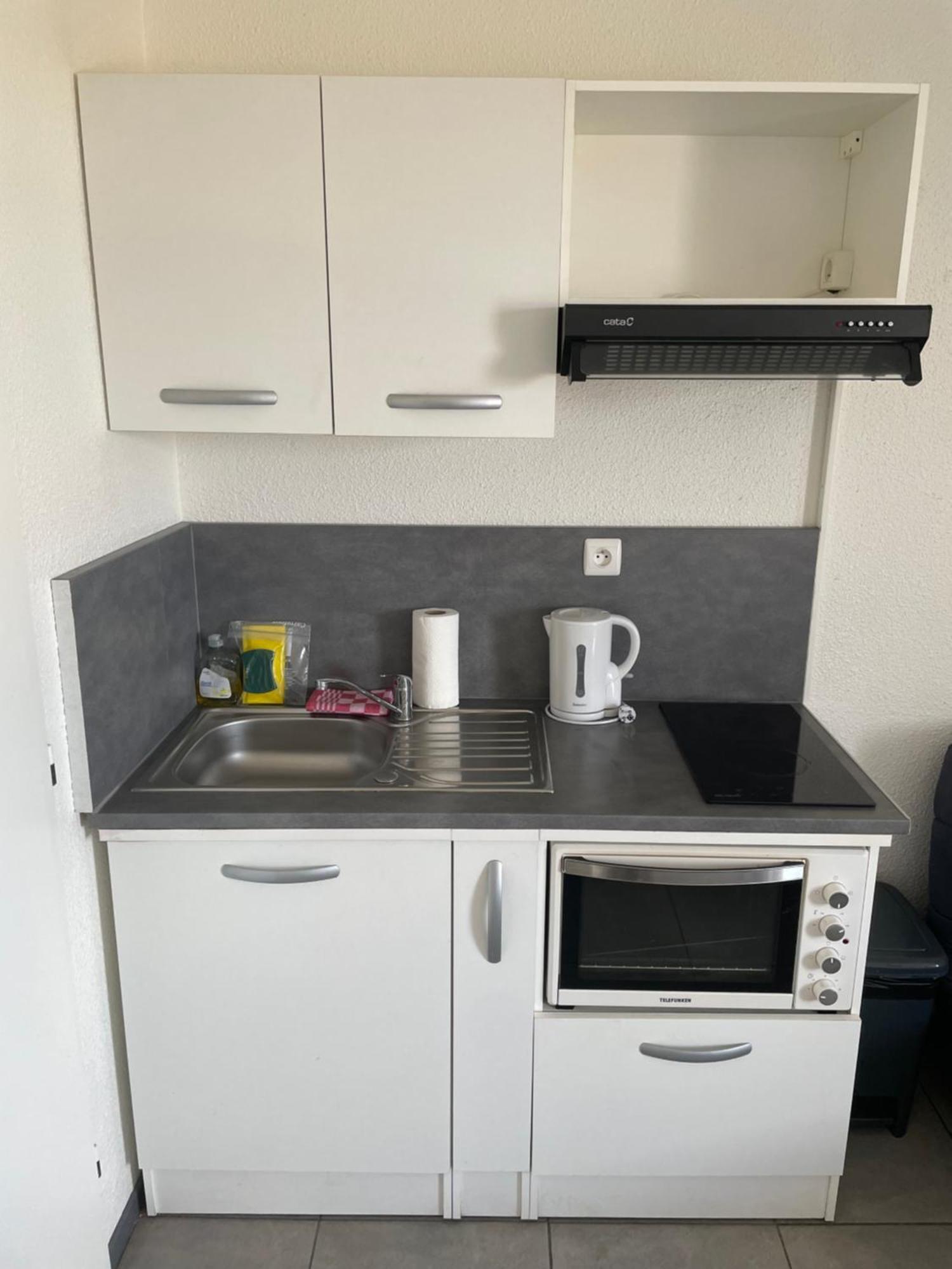 Au Rythme Des Ferrys Apartman Calais Kültér fotó